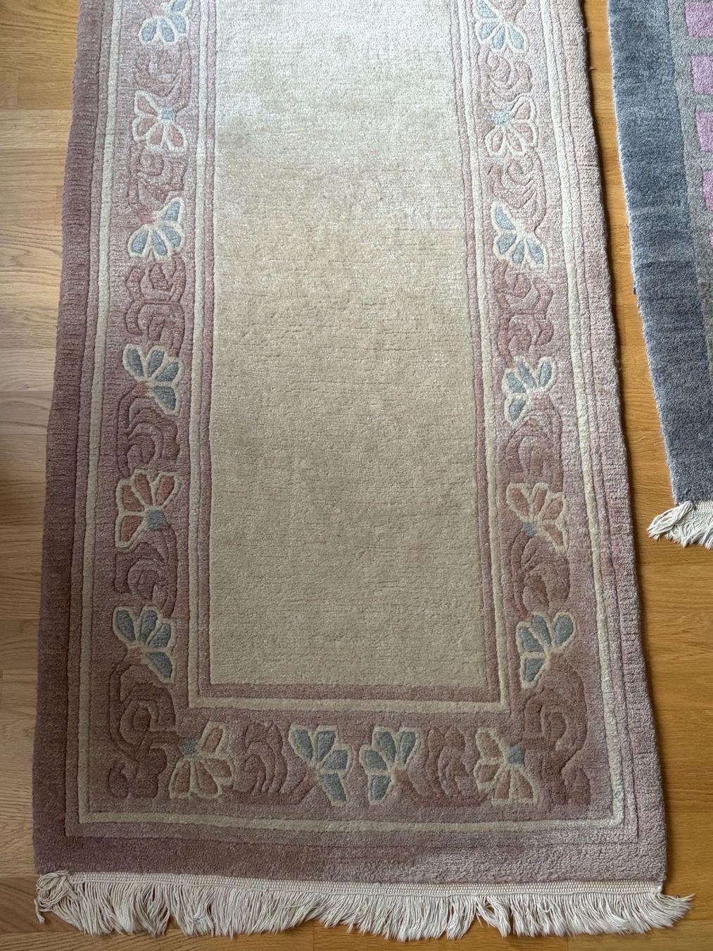 Tappeti: Tibeter Teppich – Usato da Düdingen venduto da shoppingUA