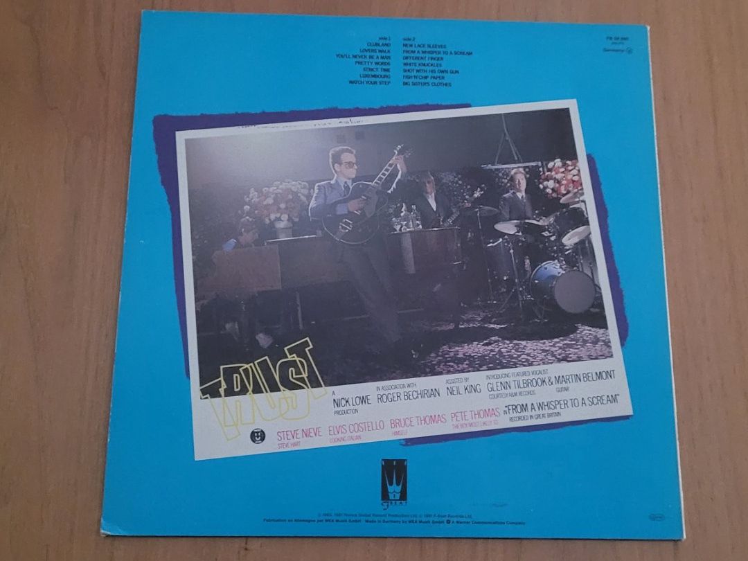 Schallplatten: LP  Elvis Costello & The Attraction – Gebraucht aus Martigny von MZ-67 1