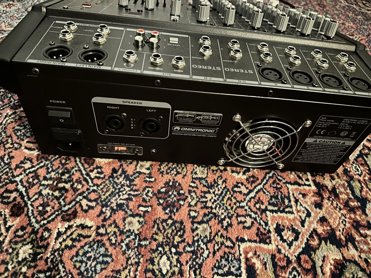 Console di mixaggio: Omnitronic LS-822A Mischpult – Usato da Zürich venduto da ulloadi 1