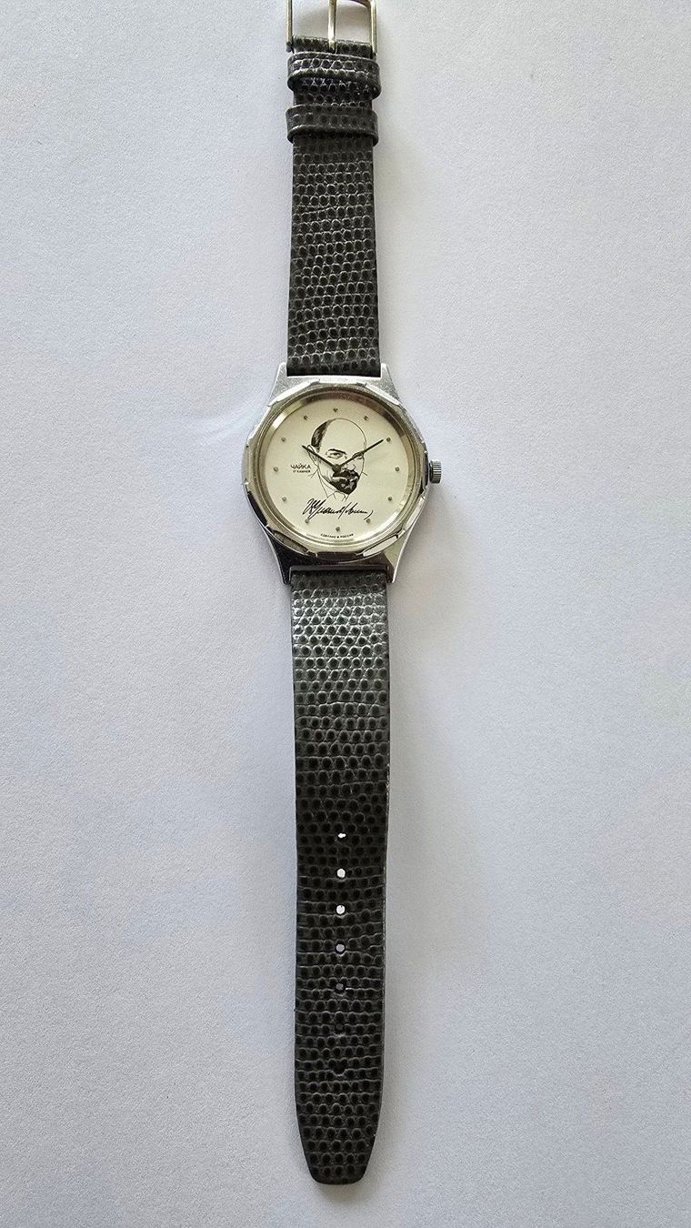 Montres: Armbanduhr aus der UDSSR – D'occasion à Au ZH par Manu009