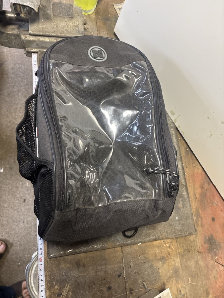 Tutti i ricambio per moto: Motorrad Magnet Tanktasche – Usato da Beckenried venduto da silvanbue 1