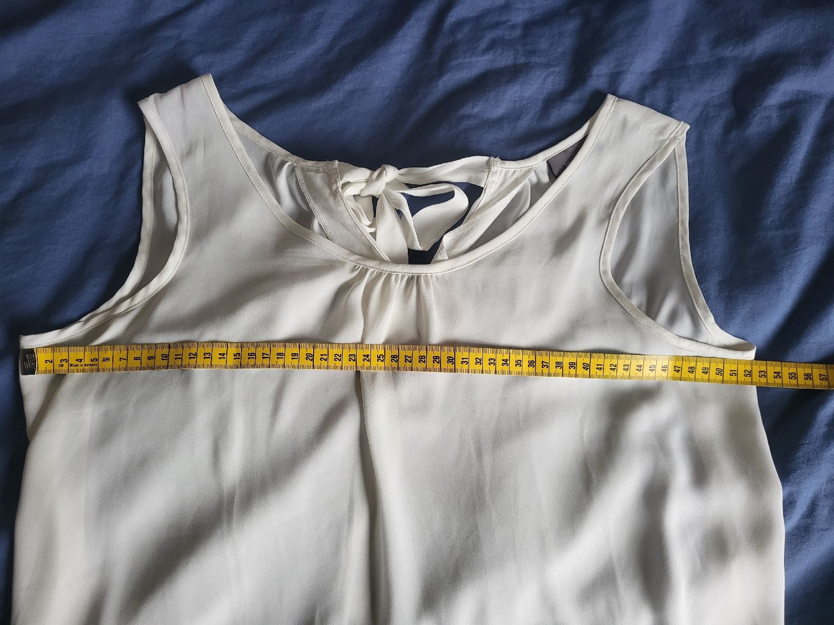Top: weisse casual chic Top – Usato da Zürich venduto da sahaara01 2