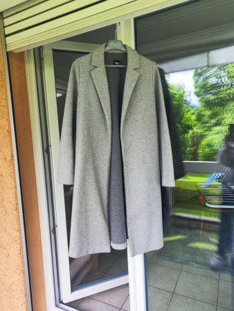 Manteau gris clair chez ZARA