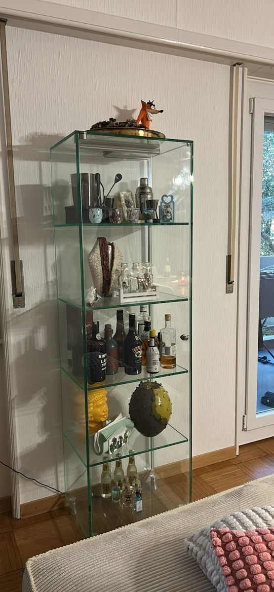 Vitrines: Vitrine en verre  – D'occasion à Savigny par Althea0202