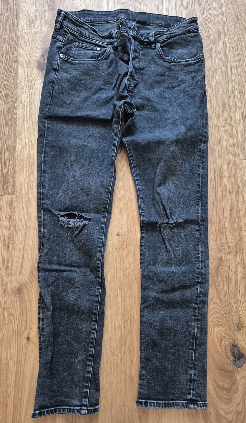 Jeans: Skinny-Jeans (Gr. 33) – Usato da Gams venduto da tischi97