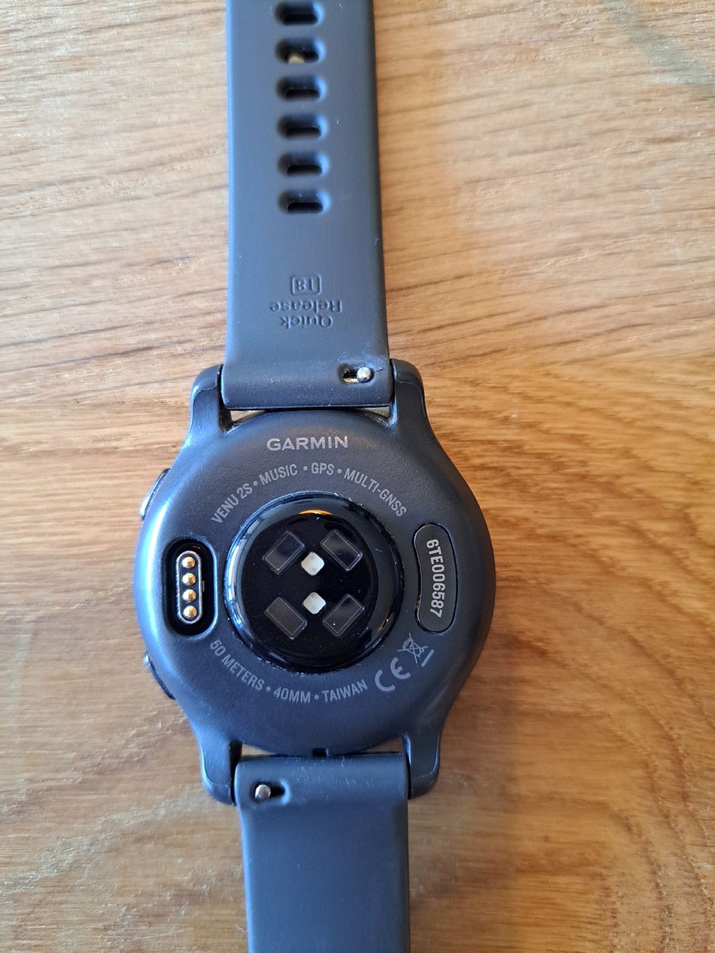 Garmin Smartwatch: Garmin Venu 2s – Gebraucht aus Fribourg von frozzen-water 1