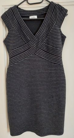 Wallis Sommer-Strickkleid M – Grau-Schwarz