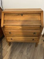 Bureau LOUIS XVI en bois, parfait pour votre bureau!