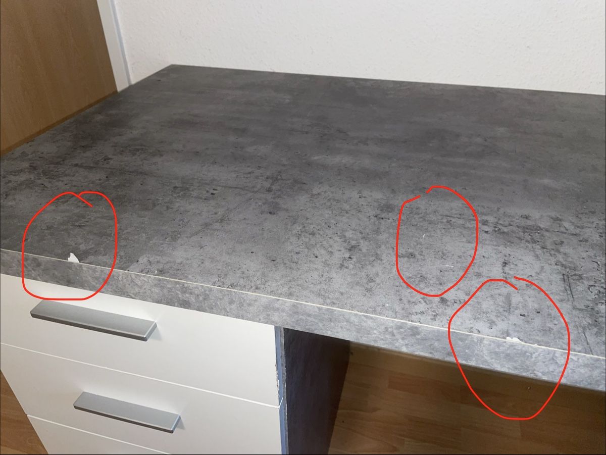 Ikea Scrivanie: Grau-Weisser Schreibtisch mit Schubladen – Usato da Frauenfeld venduto da sof_57kn 3