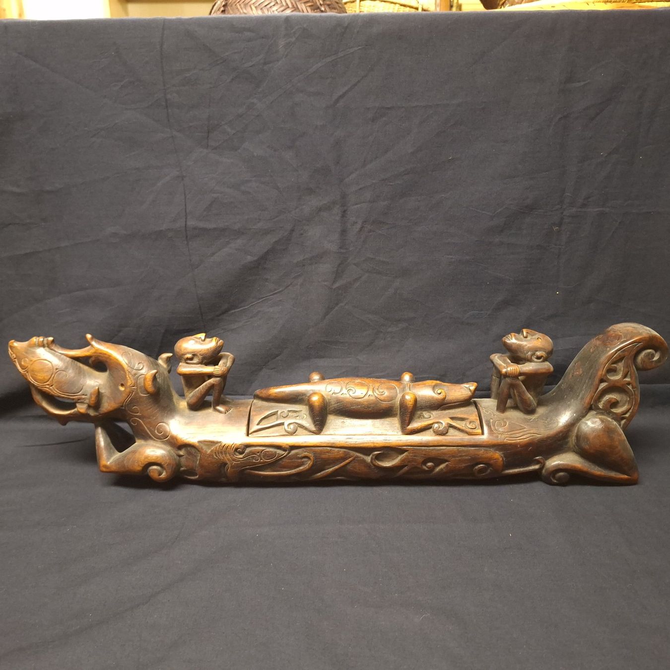 Tutte le decorazioni: Versand möglich! Originelle Holzschatulle, Drache, Echse – Usato da Winterthur venduto da Goldpipau 1
