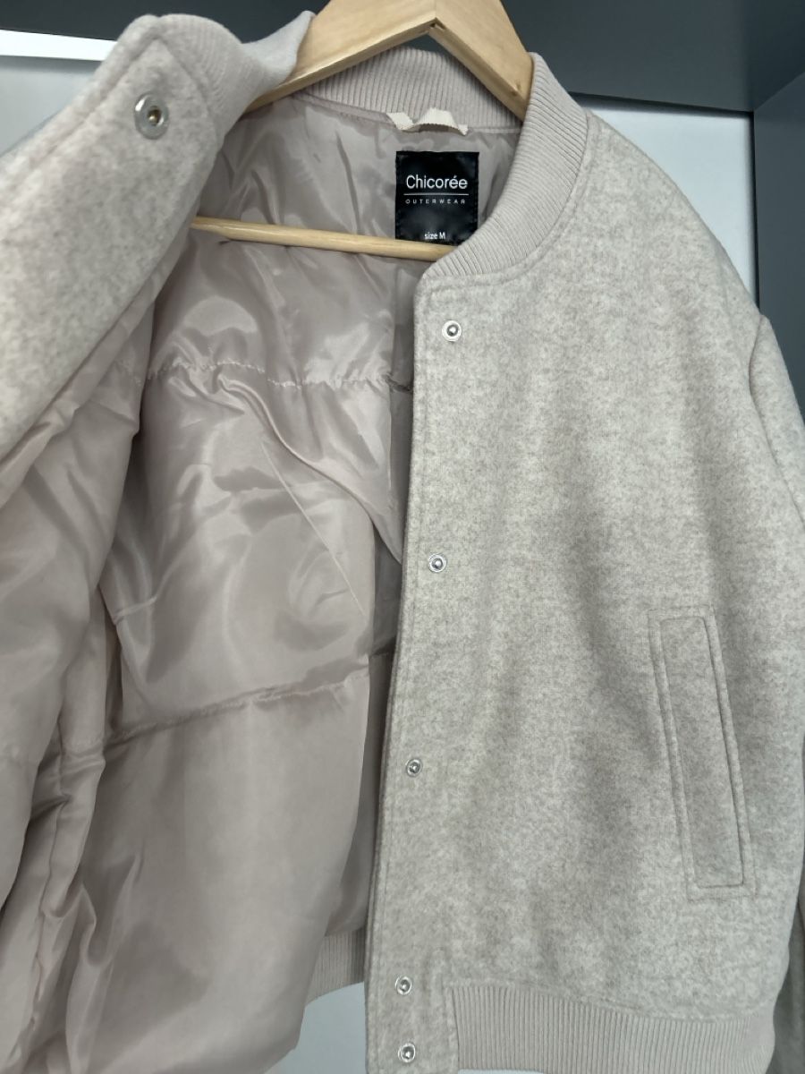 Giacche: Kurze Übergangsjacke von Chicoree, Grösse M, beige – Nuovo (secondo la descrizione) da Erlinsbach SO venduto da hallon480 1