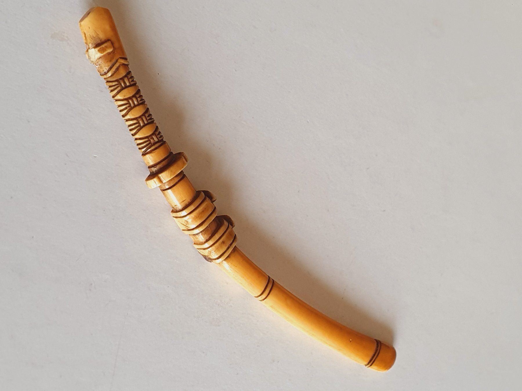 Statuette: Netsuke – Usato da Fribourg venduto da Fineartsukiyo