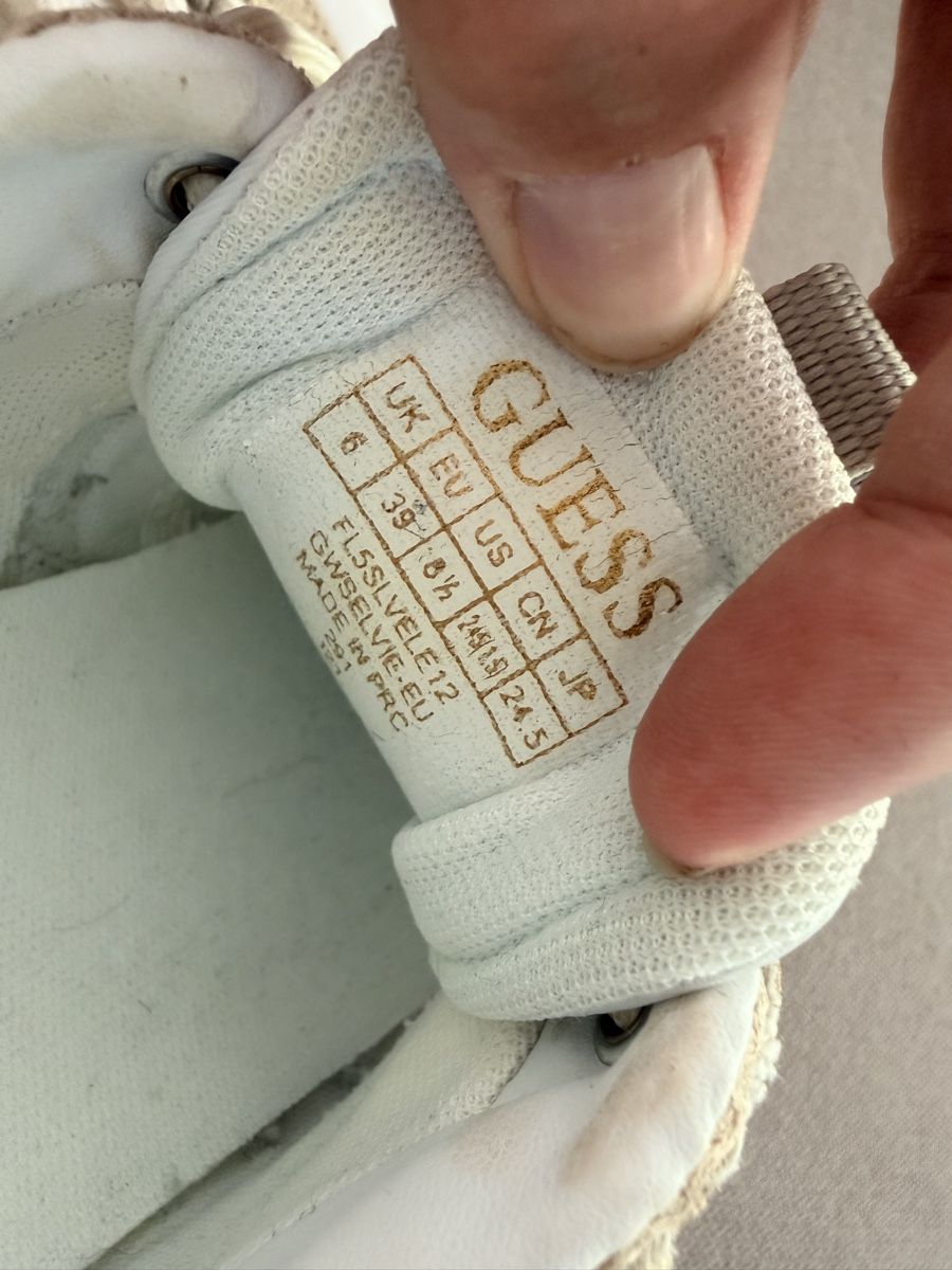 Guess Scarpe da donna: Guess-Damenschuhe, Grösse 39 – Usato da Zürich venduto da BettiC 4