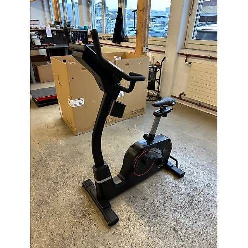 Hometrainer: Adidas C21 Heimtrainer – Gebraucht aus Besenbüren von RNTL