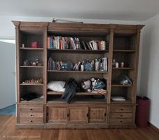Grosser Bücherschrank/Wohnzimmerschrank aus Massivholz