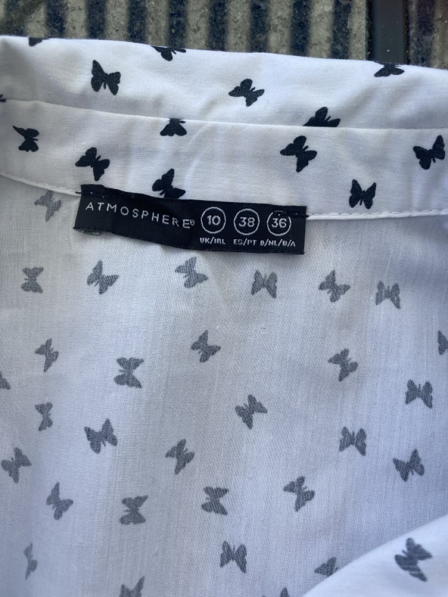 Camicette: Leichte Sommerbluse mit Muster, Grösse M, neuwertig! – Nuovo (secondo la descrizione) da Holziken venduto da Anita.urech 2