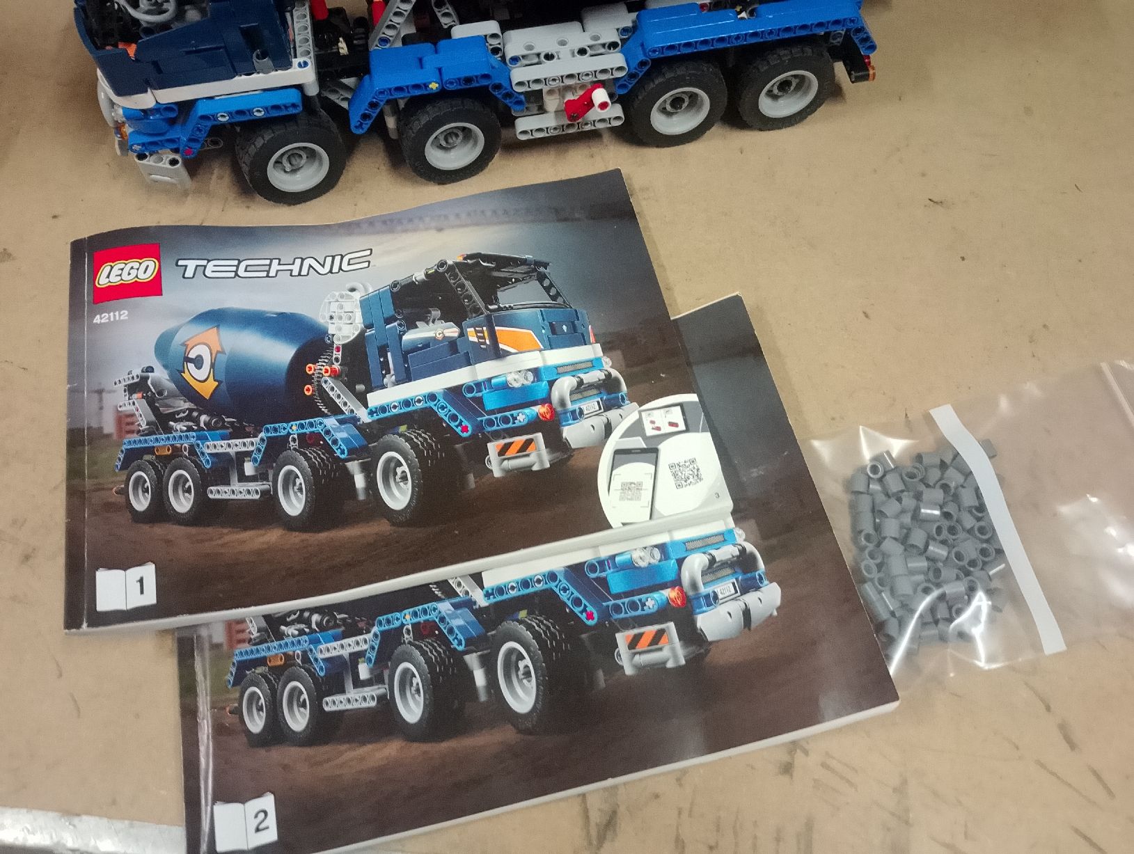 Lego Kit di costruzioni: Lego Technic 42112 Fahrmischer – Usato da Safenwil venduto da dodgewc12 1