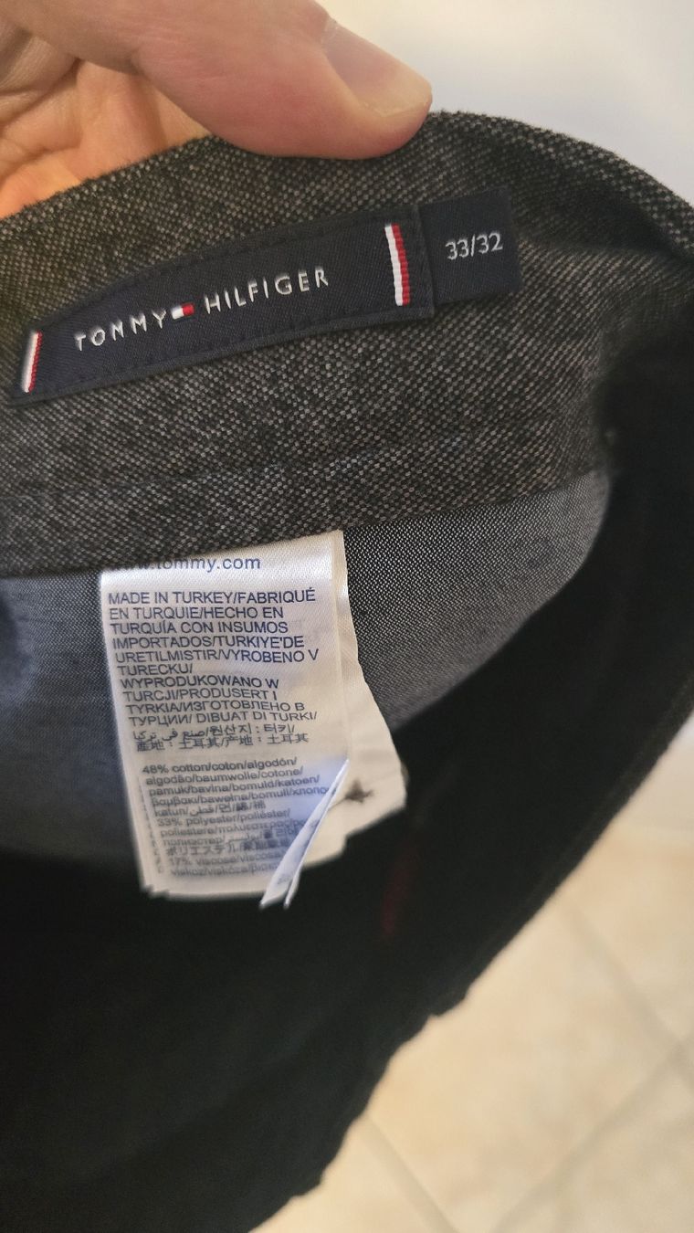 Tommy Hilfiger Pantaloni: Tommy Hilfiger Hose – Usato da Spreitenbach venduto da Frenk_pops 3