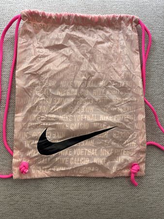 Original Nike Turnbeutel Sportbeutel Fussball Bag Rosa Neu
