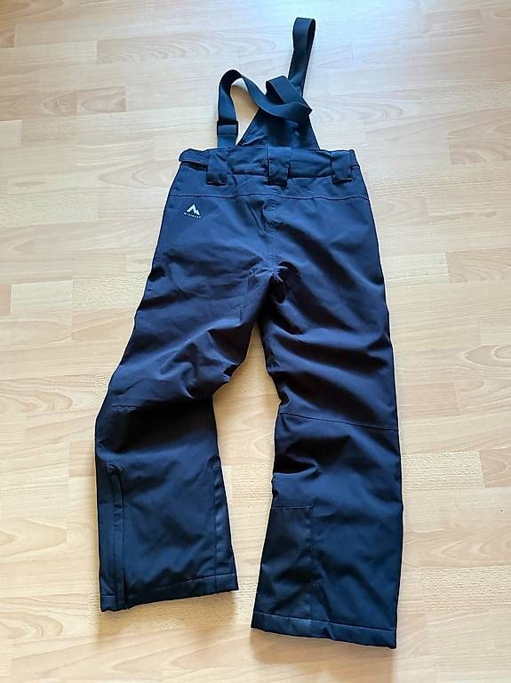 Kleiderpakete & -sets: Komplett-Set Skianzug Grösse 152 – Gebraucht aus Bern von gugga_73 4