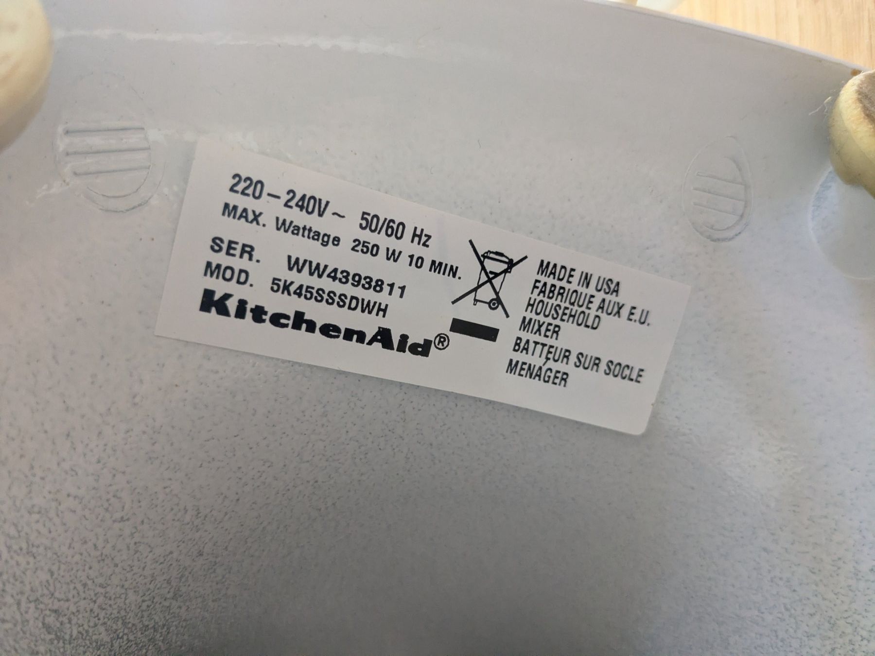 Kitchenaid Küchengeräte: KitchenAid Classic Küchenmaschine weiss, 250Watt – Gebraucht aus Hinterkappelen von mr-deamon 3