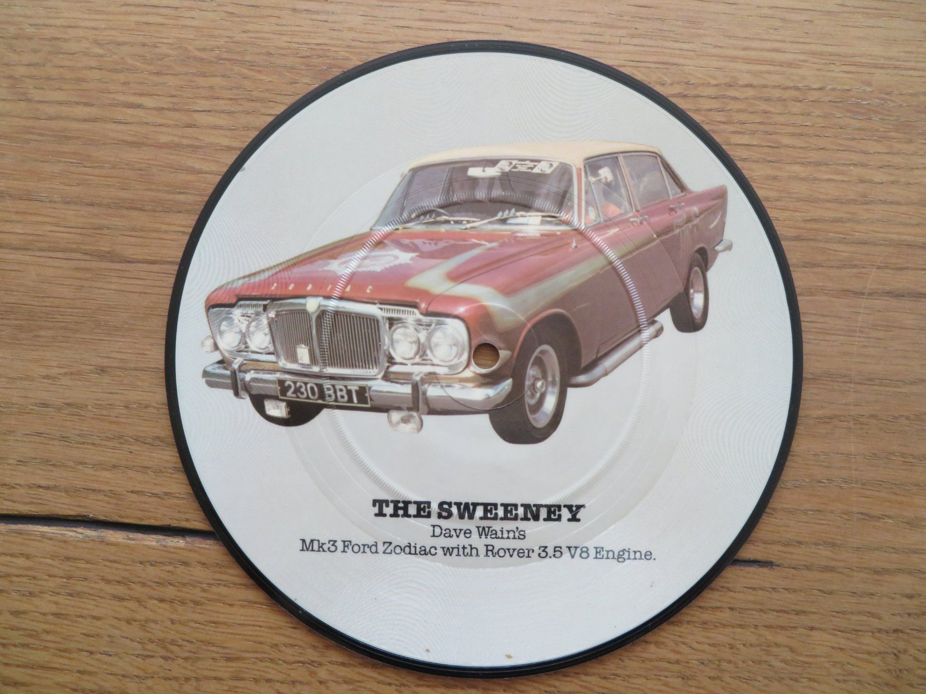 Dischi in vinile: The Sweeney - Picture Disc 7" Vinyl Single – Nuovo (secondo la descrizione) da Zürich venduto da max_cp5f