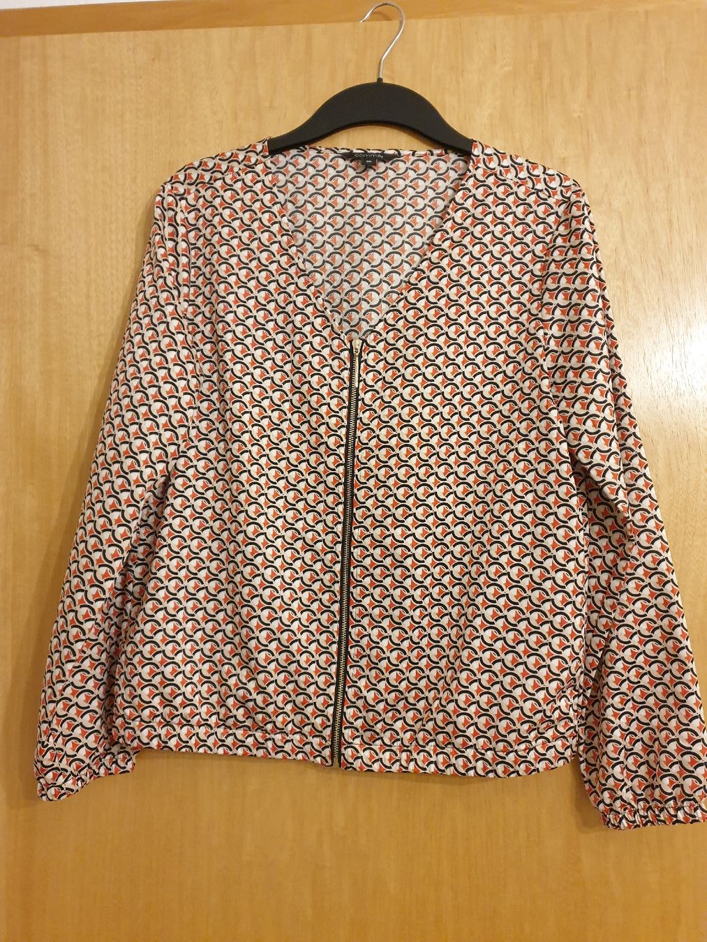 Comma Tops: Blouse M, fermeture éclair, excellent état – Gebraucht aus Neuchâtel von Verenas12