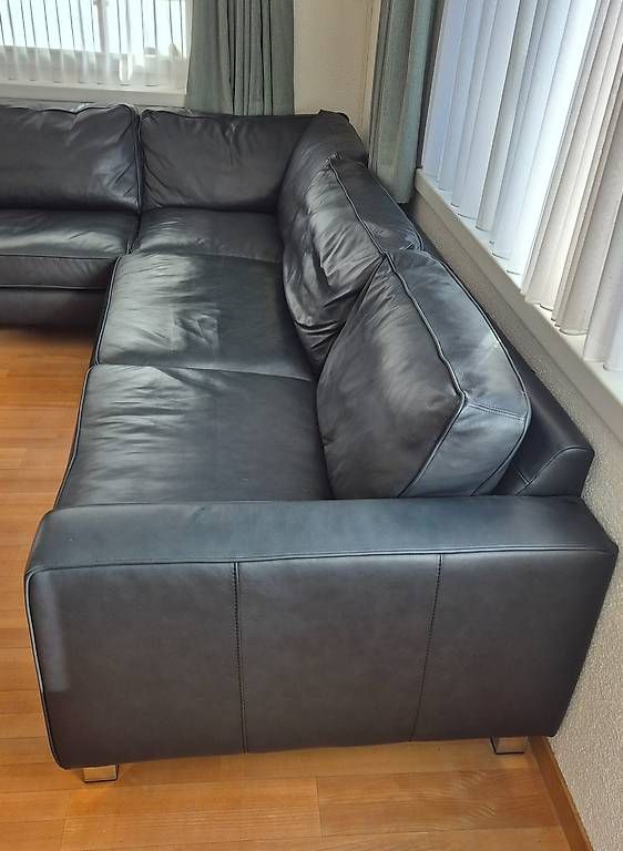 Divani: Sofa – Usato da Spiringen venduto da Chneiw 1