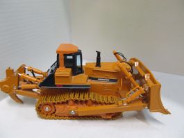 KOMATSU BULLDOZER D475A 1:50  DIAPED  JAPAN  VOLL-METALL