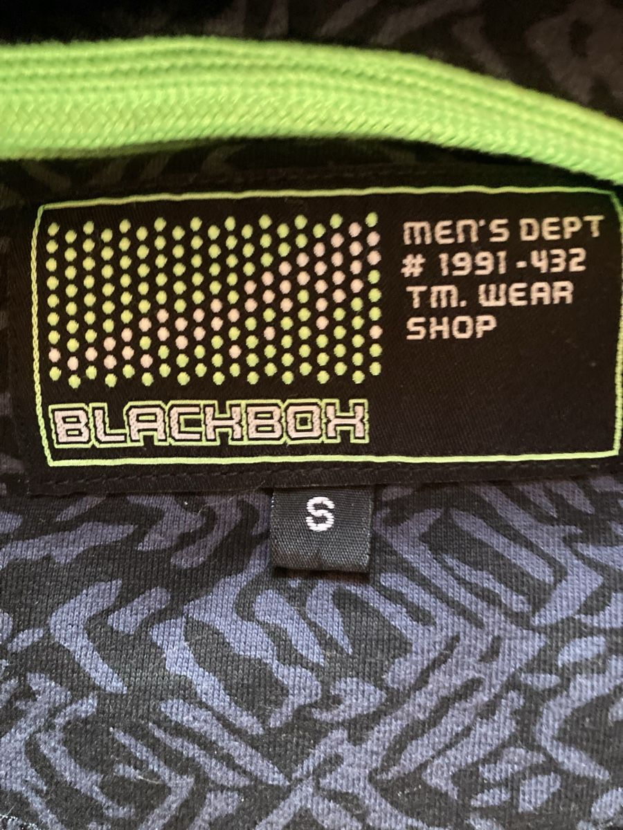 Giacche: Sweatjacke Gr. S mit Kaputze von Black Box – Usato da Mülenen venduto da Rapunzel99 1