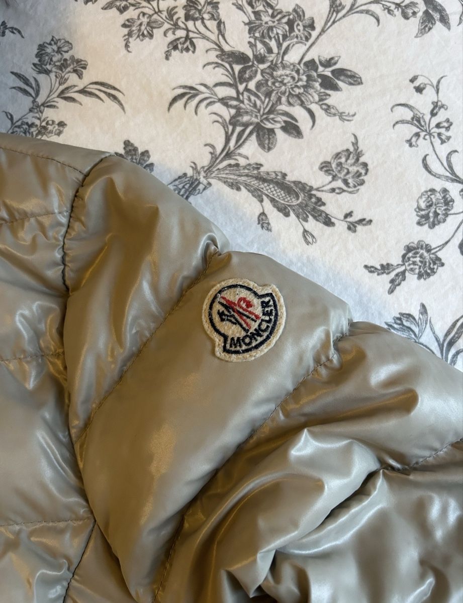 Giacche: Doudoune Moncler  – Usato da Lausanne venduto da lol_fg6r 1