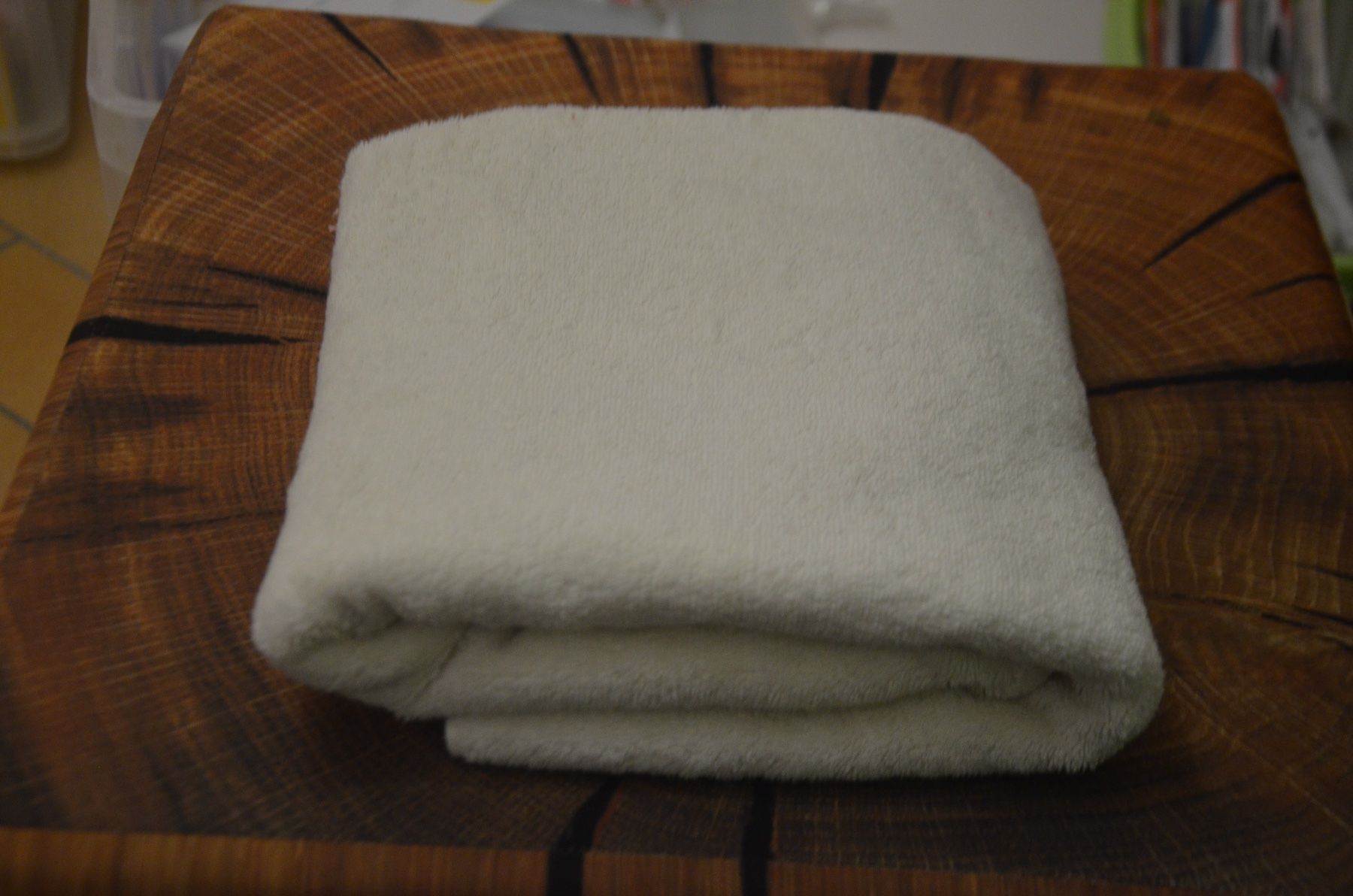 Tessuti: STOFF RESTE FROTTE NEU - CM 100X65 – Nuovo e nell'imballaggio originale da Chiasso venduto da Dolly015