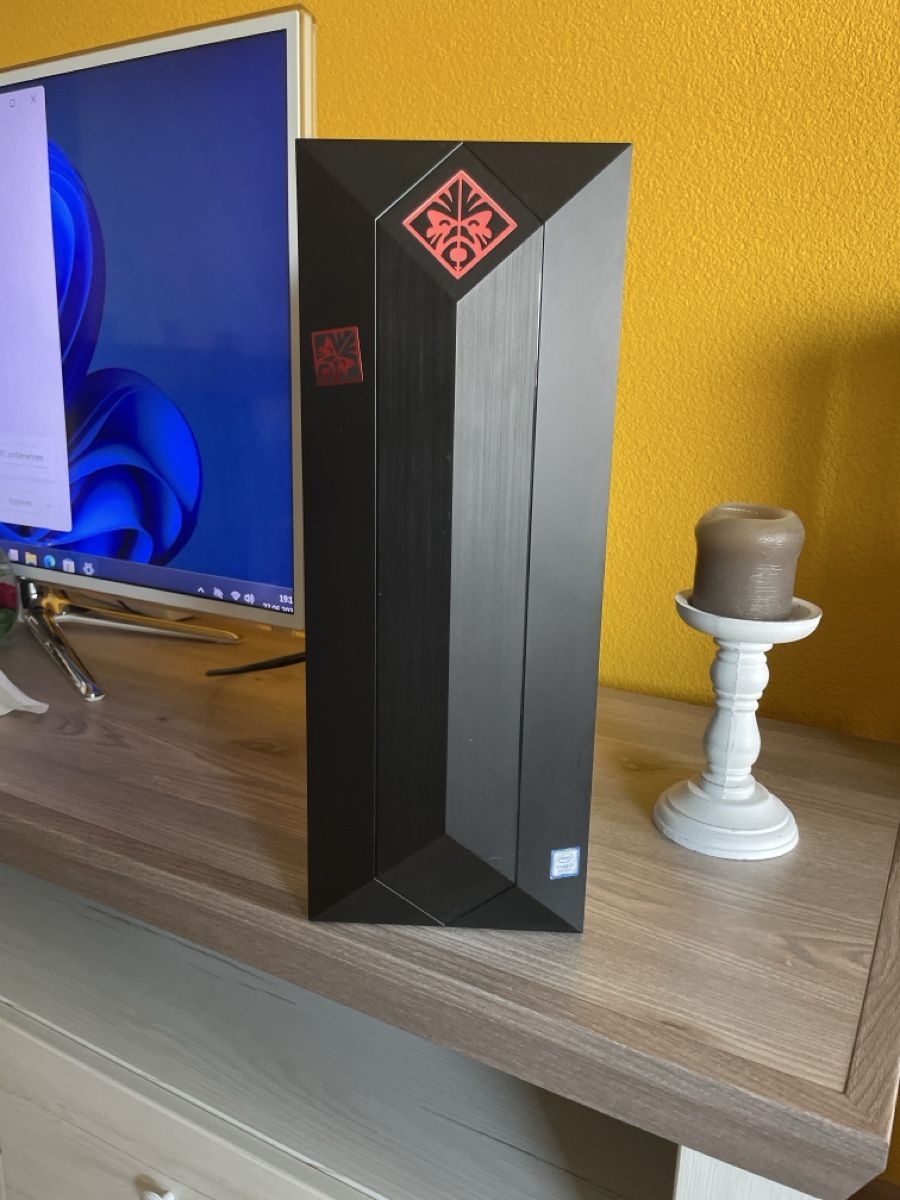 Hewlett Packard PC: HP Omen Obelisk 875 Gaming PC – Nuovo (secondo la descrizione) da Abtwil sg venduto da Kueng.MultiOutlet 1