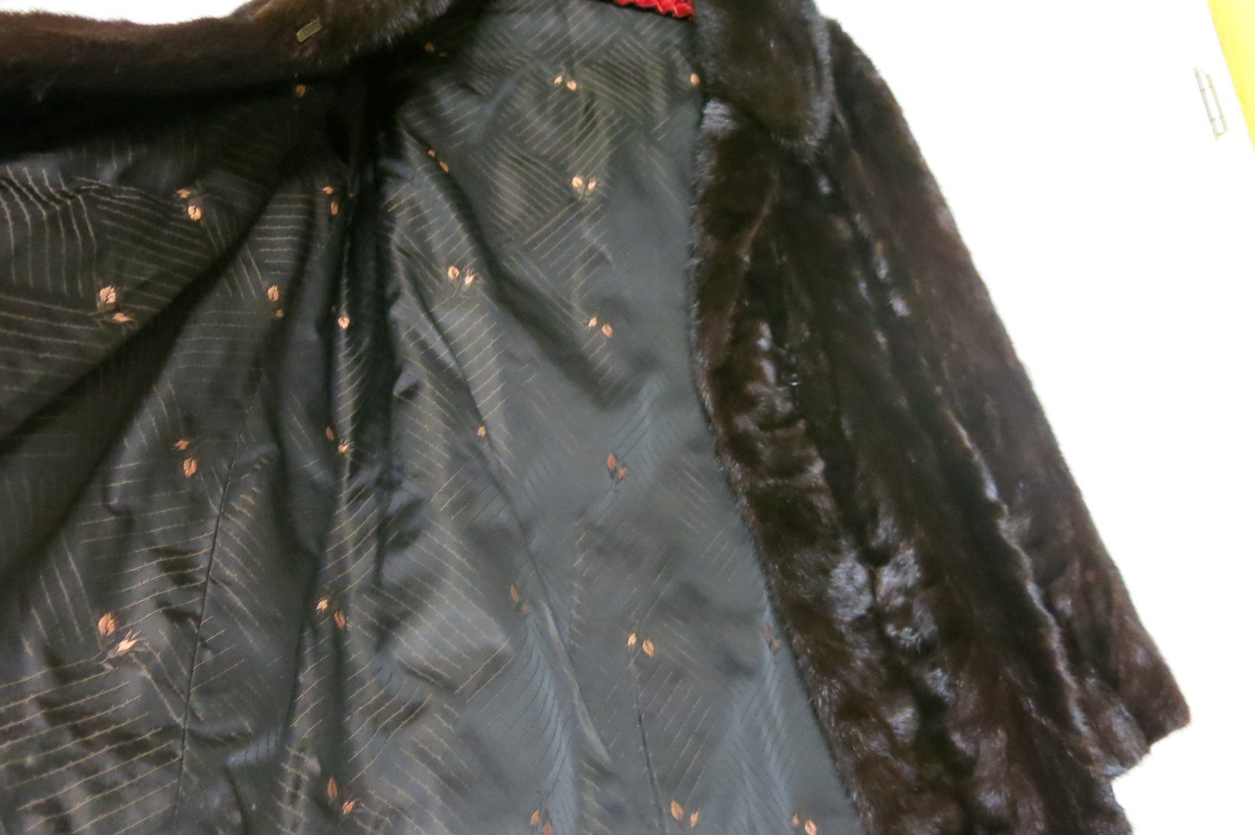 Giacche: Vintage Echtpelz Jacke, Grösse M, ca. 38. – Usato da Birsfelden venduto da myshop 1