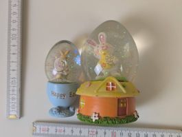 2x Hasen Schneekugeln im Ei-Form, Ostern Deko, Neuwertig