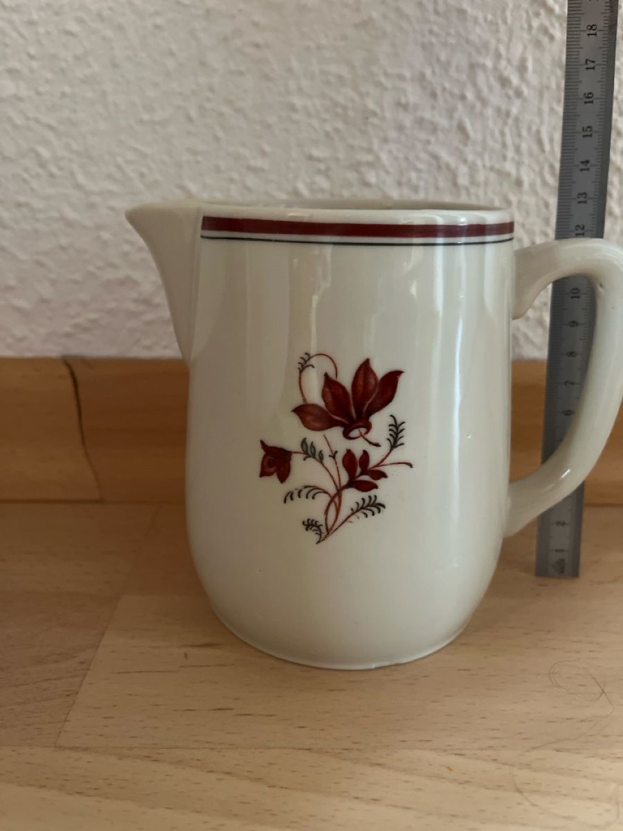 Caraffe: Milchkrug Langenthal Swiss – Usato da Lengnau AG venduto da Schmitzli05