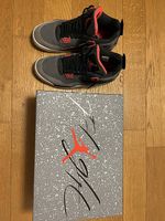 Nike Air Jordan 4 Retro Infrared