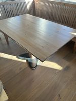 Holztisch