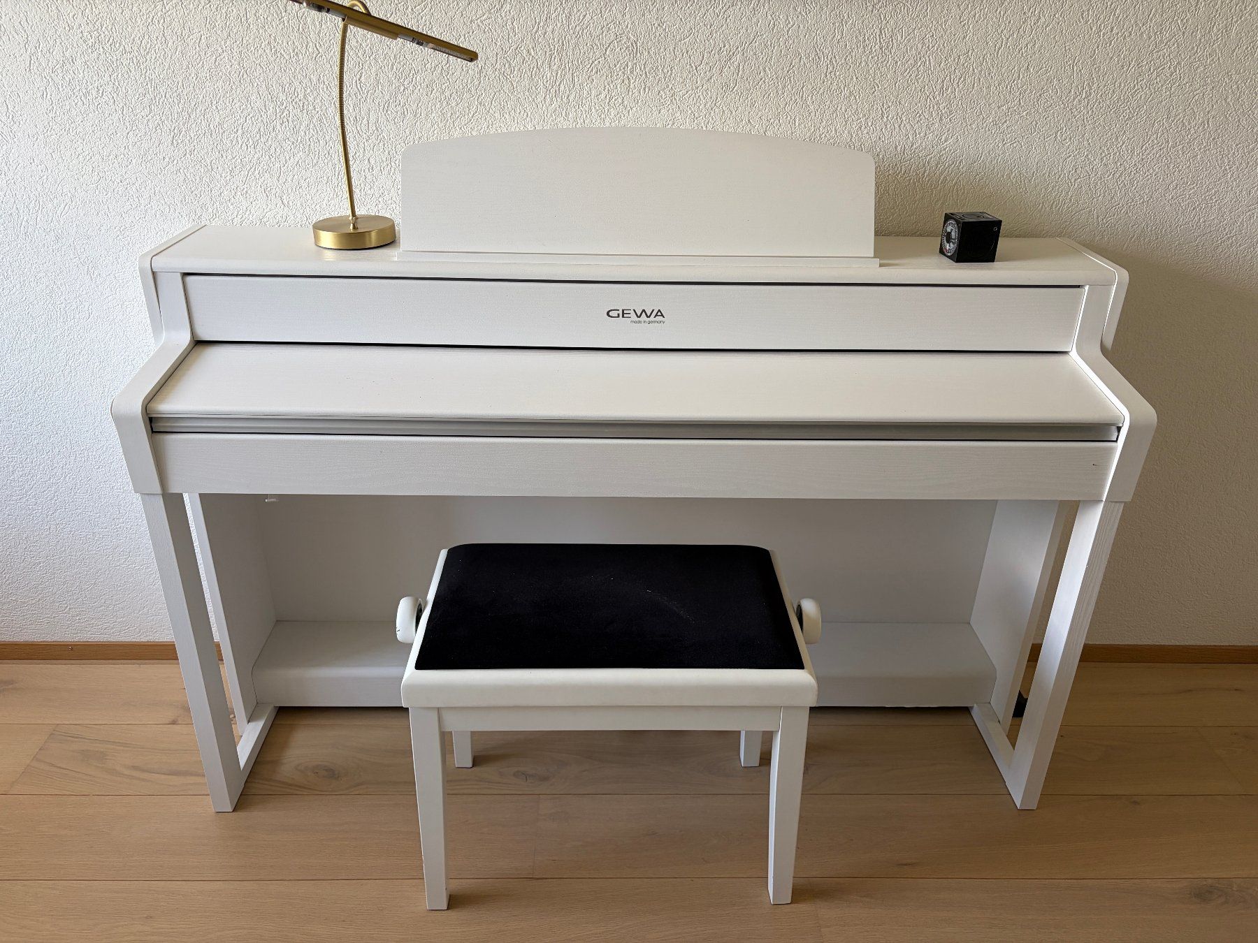Strumenti musicali: Elektrisches Klavier GEWA – Usato da Uerzlikon venduto da mon_686j