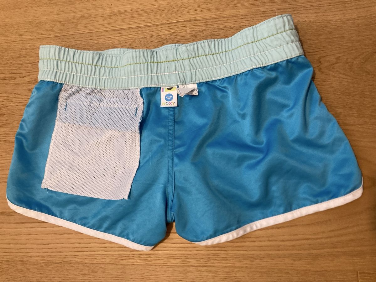 Roxy Costumi da bagno & Bikini: Roxy Badeshorts Grösse S  – Usato da Oberstammheim venduto da Annatina11 3