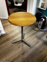 tisch rund Eiche Massivholz Metallfuss guter Zustand