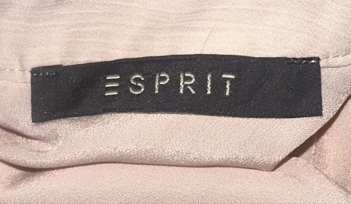 Esprit Camicette: ESPRIT BLUSE GR. 36 neuwertig – Nuovo (secondo la descrizione) da Unteraegeri venduto da MH203 7