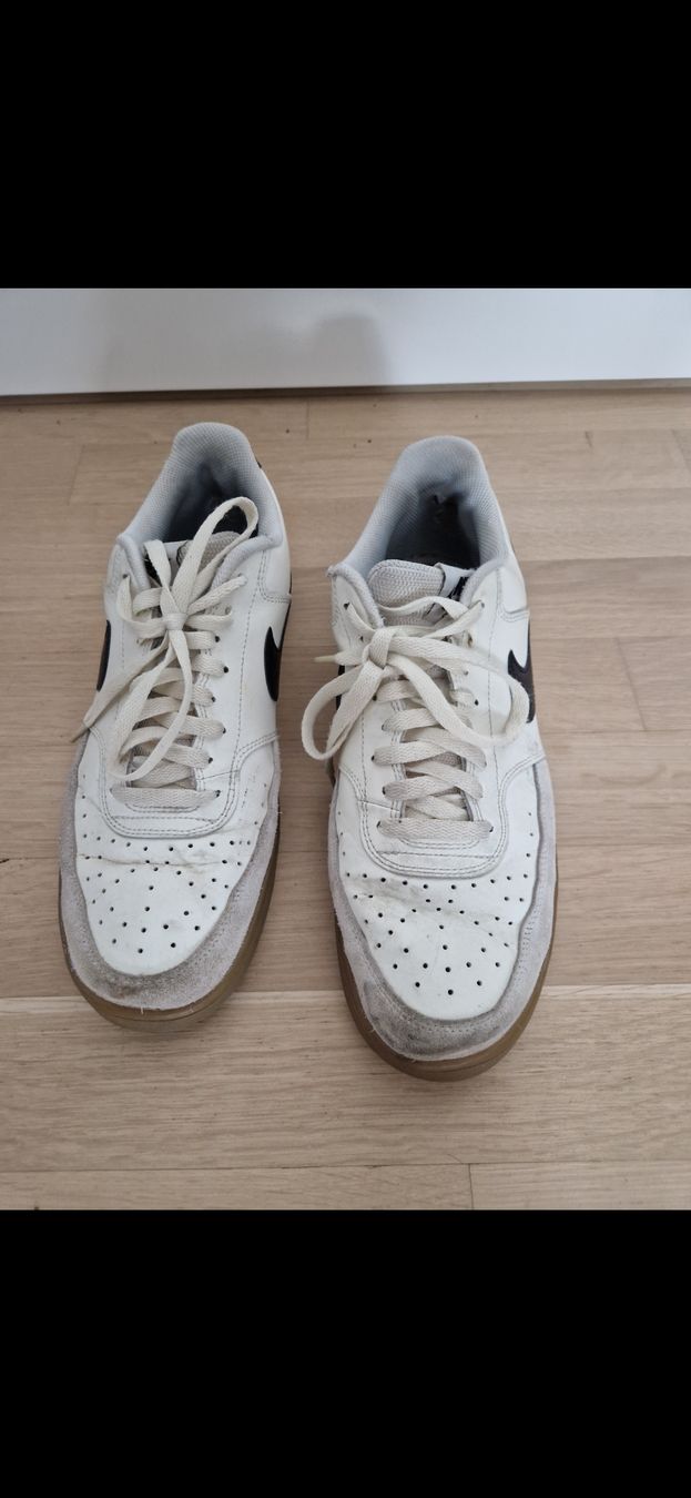 Nike Chaussures hommes: Gebrauchte Herren Sneakers Nike – D'occasion à Aesch BL par 98lxd