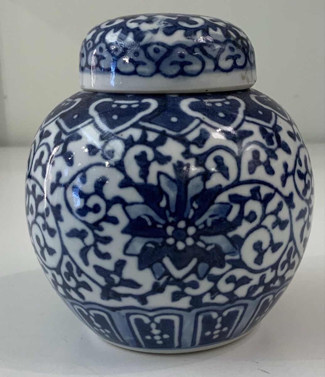 Toutes les décorations: Petit pot à gingembre bleu/blanc – D'occasion à rolle par Tontonjulot