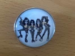 Kiss Pin Anstecker Punk Metal Rock Band