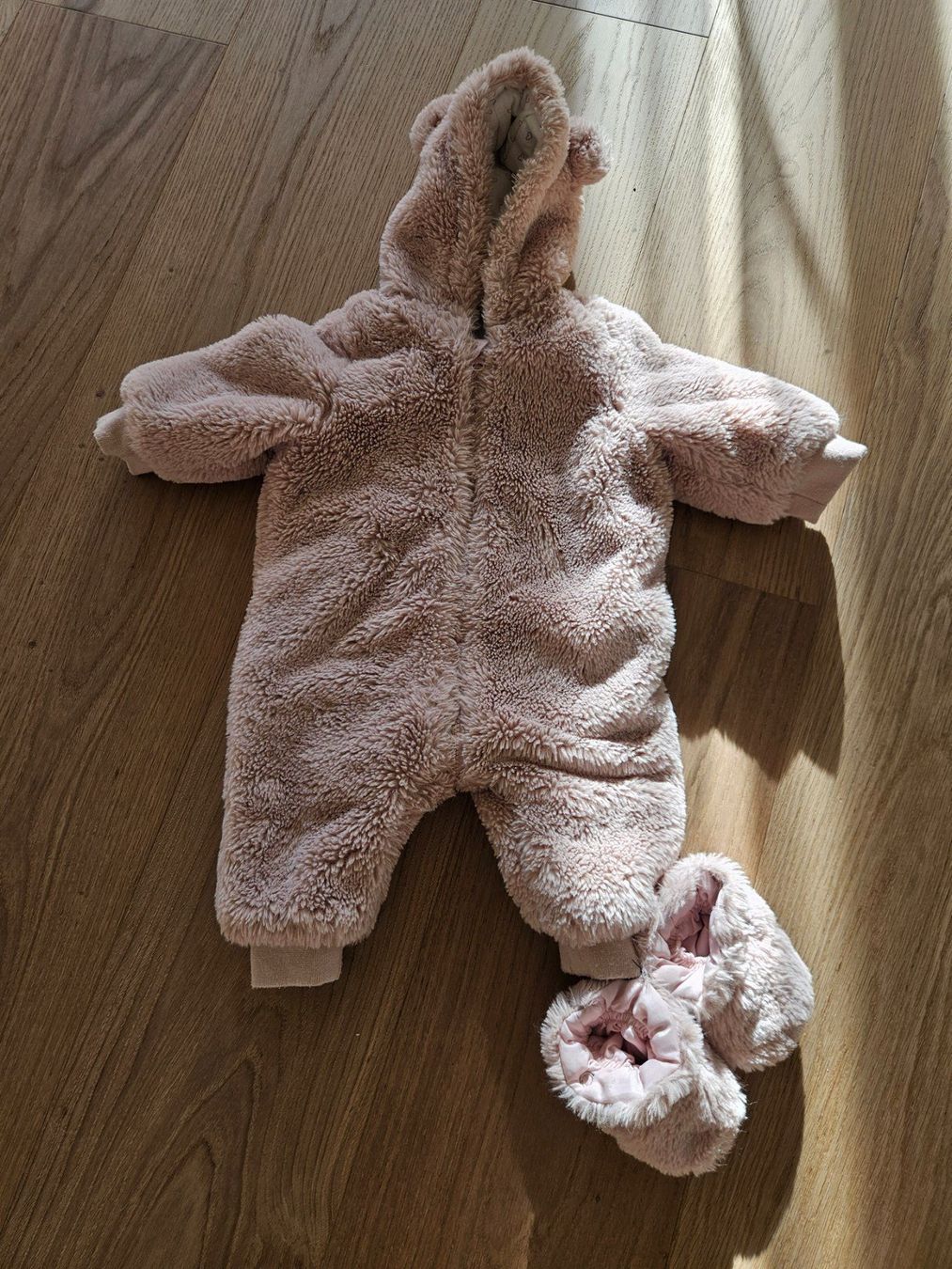 Ensembles: Flauschiger Winter-Overall – D'occasion à Cham par gr80
