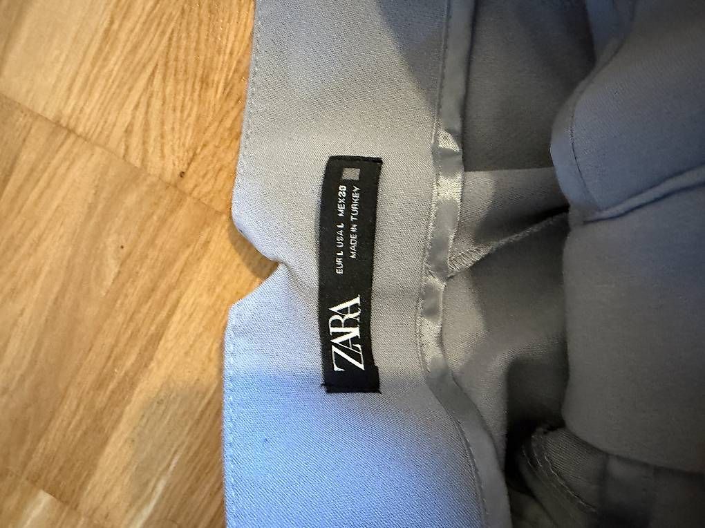 Pantalons: Zara Business Hose – D'occasion à Zürich par san_7n2l 1