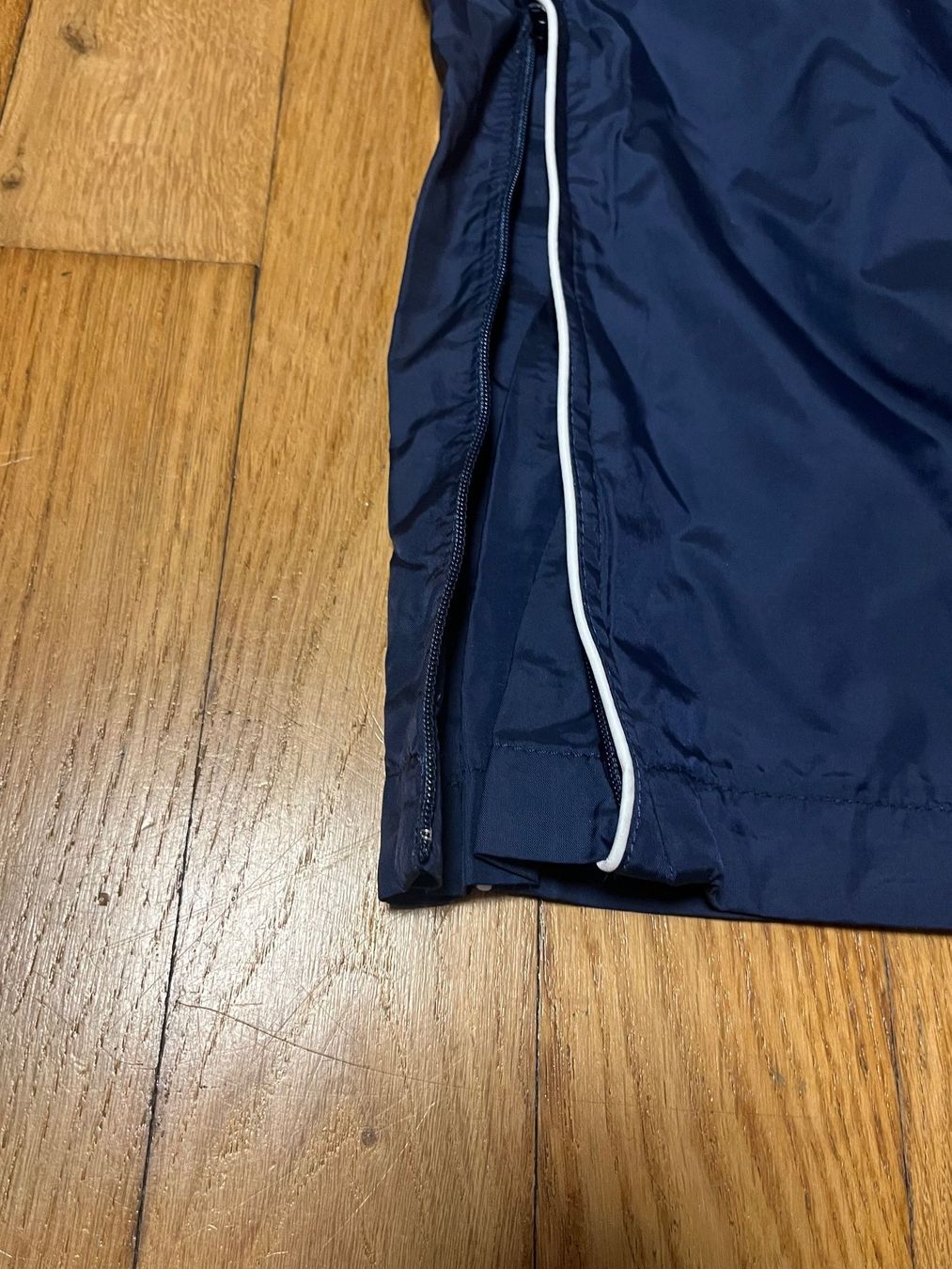 Nike Pantaloni: Nike Trainerhose Trackpants Blau – Usato da Winterthur venduto da she22i 3