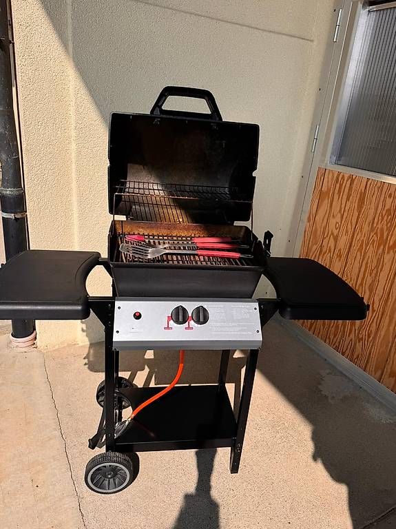 König Grills: Grill à gaz Köening – Gebraucht aus Mézières FR von TCY98 3