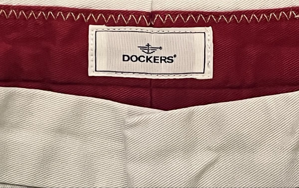 Pantaloni: Chino vintage DOCKERS – Usato da Lausanne venduto da micou47 2